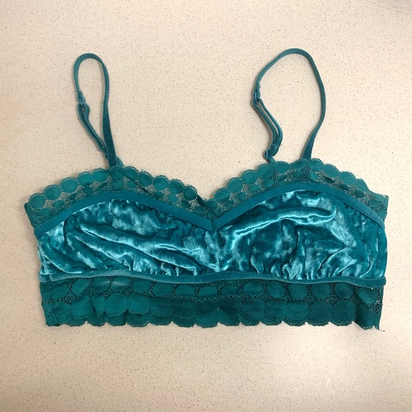 AERIE Green Velvet Bralette bra - Picture 3 of 6